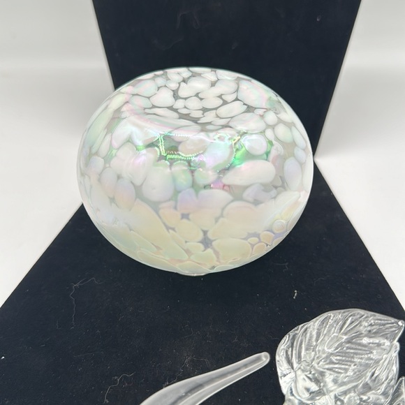 E & R perfume with Floral glass stopper - Picture 5 of 5